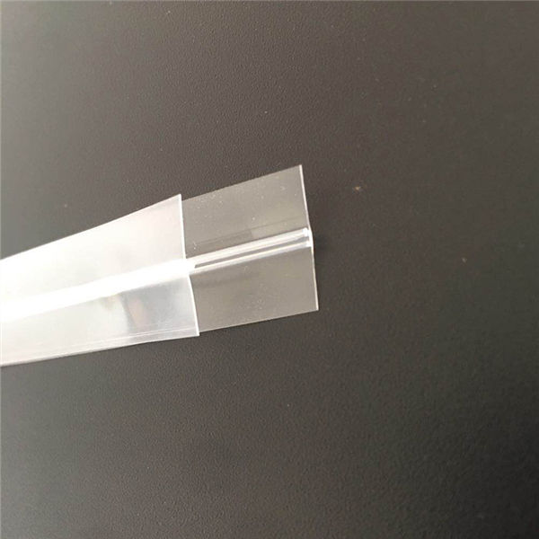 Extracteur de tirette de ficelle en plastique